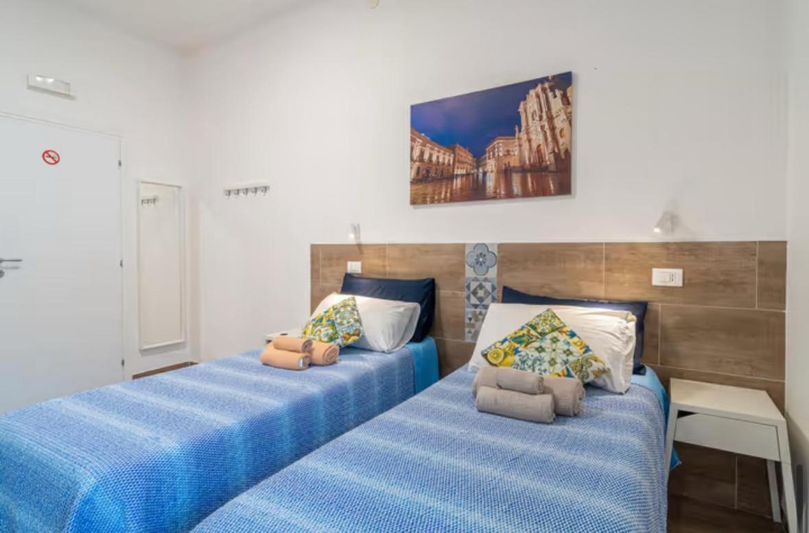 Raudino Rooms سيراكوزا المظهر الخارجي الصورة